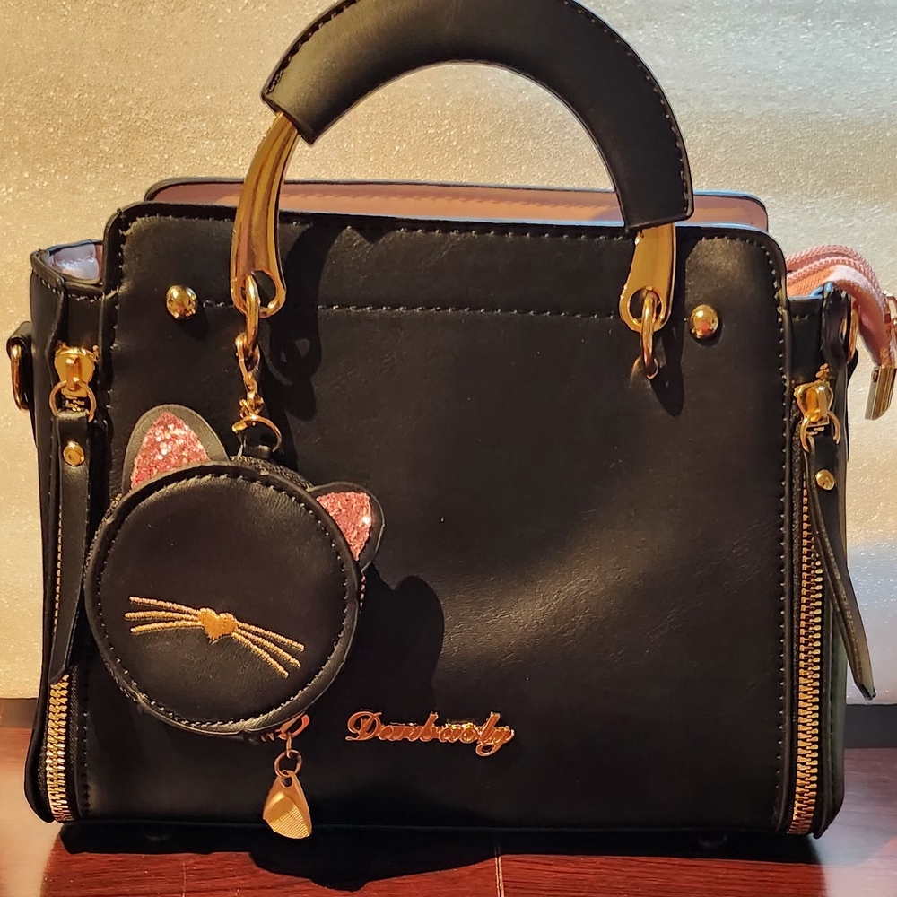 Black Handbag - Picture 5 of 5